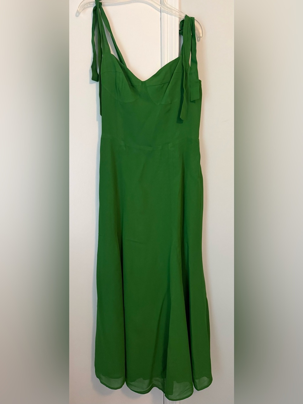 Reformation sleeveless dress. Size 8, Green.